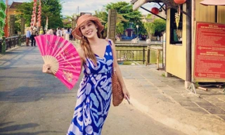 'Mỹ nhân đẹp nhất Hàn Quốc' cùng chồng du lịch Việt Nam