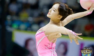 Nhan sắc nữ diễn viên 25 tuổi bị đưa tin là nhân tình của Lương Triều Vỹ 