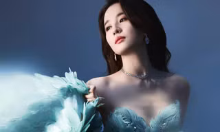 Showbiz 25/3: 20 triệu người xem Lưu Diệc Phi trong tạo hình công chúa khổng tước