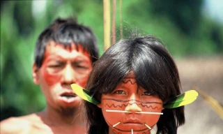Tục lệ bỏ đói, nhốt thiếu nữ trong vòng 1 tháng của bộ tộc Yanomami 