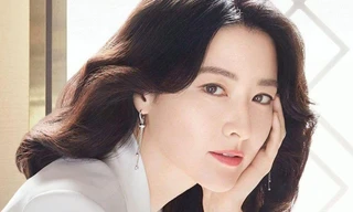 Khó đoán Lee Young Ae 51 tuổi