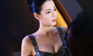 Showbiz 13/3: Địch Lệ Nhiệt Ba lần đầu nói về tin mang bầu