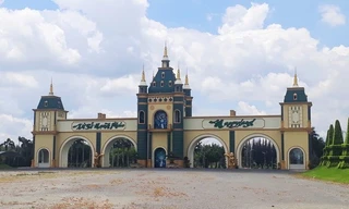 Dự án tỷ USD từng mời bố của huyền thoại Michael Jackson đầu tư xin phá sản