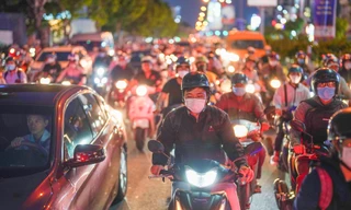 'Đặc sản' kẹt xe trên nhiều tuyến đường ở TPHCM tối nay