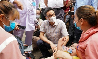 Phó Thủ tướng Vũ Đức Đam: 'Để dịch sốt xuất huyết bùng phát là có lỗi lớn với dân'