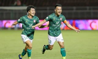 Hoàng Thịnh ghi bàn đẹp như CR7, ‘Chiến hạm đỏ’ thắng ngược trên sân Thống Nhất 