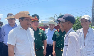 Bí thư Tỉnh ủy Long An: Triển khai đồng bộ các giải pháp và hoạt động hỗ trợ nước cho người dân vùng hạn mặn