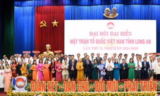 Bà Nguyễn Thị Thu Trinh đắc cử chức Chủ tịch Ủy ban MTTQ Việt Nam tỉnh Long An