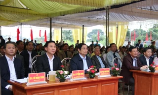 Đoàn đại biểu tham dự Ngày hội Đại đoàn kết toàn dân tộc Khu dân cư thôn Quảng Thắng, xã Thạch Quảng, huyện Thạch Thành, tỉnh Thanh Hoá.