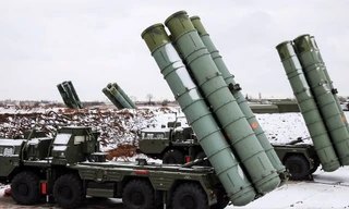 Hệ thống phòng không S-400 của Nga