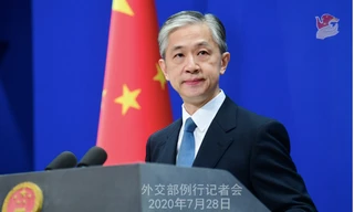 Phát ngôn viên Bộ Ngoại giao Trung Quốc Uông Văn Bân. (Ảnh: BNG TQ)