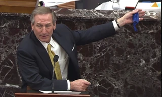 Luật sư Michael van der Veen tại phiên toà. (Ảnh: AP)