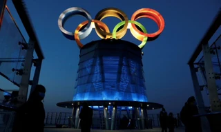 Biểu tượng Olympic ở Bắc Kinh. (Ảnh: Reuters)