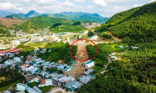 Vị trí vỡ hồ nằm trong dự án Khu nhà ở cao cấp Hoàng Phú làm chết 4 người và nhiều ngôi nhà bị san phẳng trong sáng 18/11.