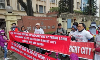 Dự án vỡ tiến độ, dân ‘đội mưa, chịu rét’ đến Sở Xây dựng kêu cứu