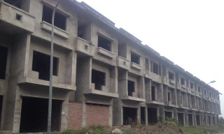 Nhiều dự án chưa giao đất dịch vụ.