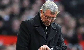 Khi nào 'già gân' Alex Ferguson an tâm nghỉ hưu?