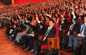 Không khí dân chủ, quyết tâm trong Đại hội Đảng. Ảnh: DT.