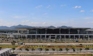 Cảng hàng không Quốc tế Nội Bài.