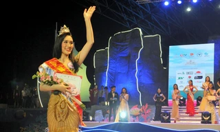 Nguyễn Phương Anh đăng quang Người đẹp Hạ Long 2018