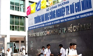 Đã có trường hợp xin rút PGS vì đạo văn. Ảnh: TP.