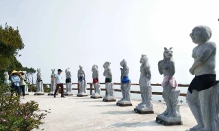 Đố không cười