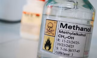 Quán ăn Hà Nội bán rượu chứa methanol vượt ngưỡng hơn 2.000 lần