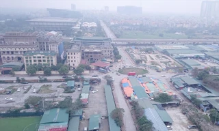 Hơn 200.000m2 đất vàng quy hoạch làm trụ sở Tổng Cty đang bị sử dụng sai mục đích nhiều năm và chưa hẹn ngày khởi công. Ảnh: Hà Thành.
