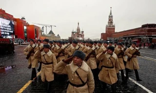 Kỷ niệm cuộc duyệt binh huyền thoại của Hồng quân Liên Xô