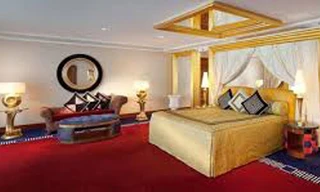 Du khách Nga vung tiền nhiều nhất ở Dubai