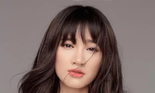 Nhã Phương: Giỏi tung hứng?