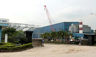 Vụ nổ lò nấu phôi thép tại Công ty thép Việt- Nhật, Hải Phòng khiến 4 công nhân bị bỏng nặng. Ảnh: Giang Chinh 