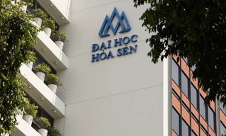 Lãnh đạo cũ trường ĐH Hoa Sen vừa kiện UBND TPHCM (ảnh internet)