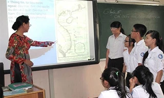 Chất lượng học của học sinh luôn tỉ lệ thuận với chất lượng dạy của người thầy. Ảnh mang tính minh họa, nguồn Internet.