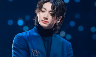 Jung Kook (BTS) bất lực vì bị fan cuồng bám đuôi: "Mình cũng là con người thôi"