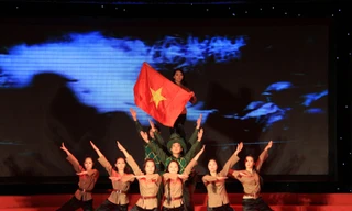 Chung khảo Hội thi “Tôi yêu Hà Nội”