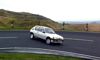 Kỹ năng xử lý khi ô tô bị mất lái