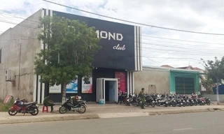 Vũ trường Diamond ở Tam Kỳ.