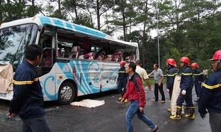 Hiện trường vụ tai nạn thảm khốc.