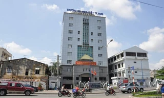 Đại học Luật TPHCM (ảnh internet)