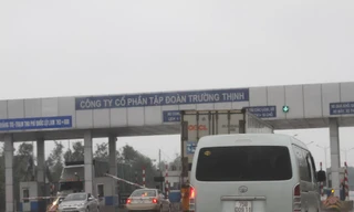 Trạm thu phí trên QL1 đoạn qua Quảng Trị đặt tại Km763+800 thuộc thị trấn Ái Tử. ẢNH: H.T