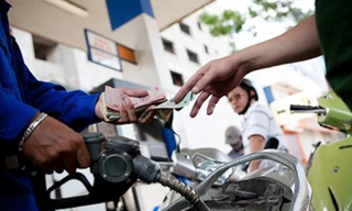 Xăng tăng hơn 300 đồng mỗi lít từ 19h hôm nay