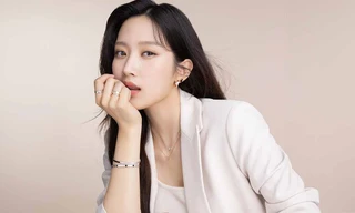 Một quý cô trưởng thành luôn cư xử khéo léo và đúng đắn trong mọi tình huống