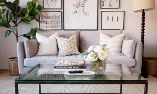 Đầu tư một chiếc bàn và bày những món đồ này, có ngay ảnh đẹp nghìn like như Nghiện nhà