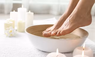 Bí quyết dưỡng da chân "hạt dẻ" lại không tốn thời gian, có thể làm ngay tại nhà