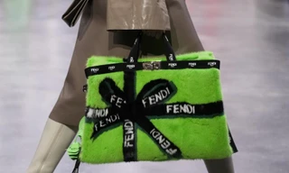 Loạt túi xách sẽ khiến hội chị em nhịn trà sữa, để dành tiền "chốt đơn" trong mùa Xuân tới