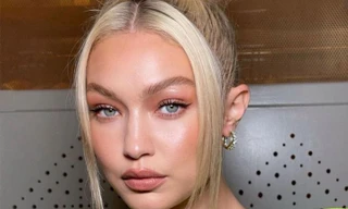 Gigi Hadid thừa nhận dễ chạm tay hơn đến thành công nhờ "sinh ra từ vạch đích" 
