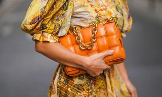 Xem hình thôi mà lòng đã không yên, đây là những chiếc túi không thể nào bỏ qua Hè này!