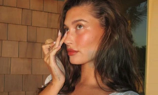 Đón đầu 2025: Xu hướng trang điểm Berry Girl lấy cảm hứng từ trái cây đỏ mọng