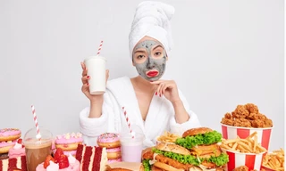 Chi tiêu quá mức, tập thể dục quá đà và những thứ tự hại chính mình mà bạn không biết